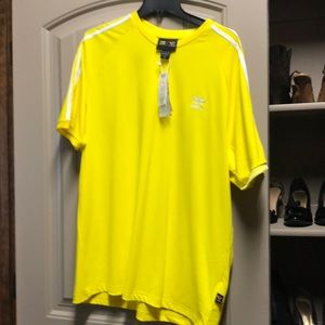 Men’s Adidas XL tech fabric tee